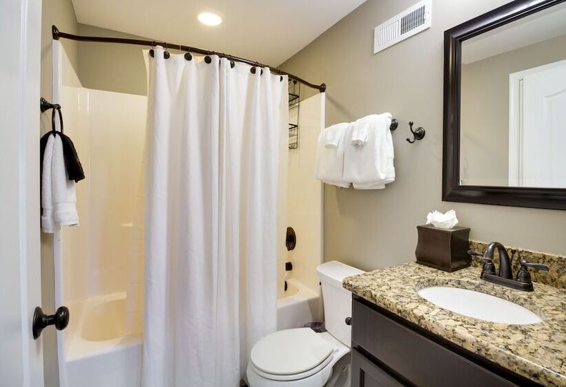 Wintergreen Resort Home: Close To Slopes & Trails