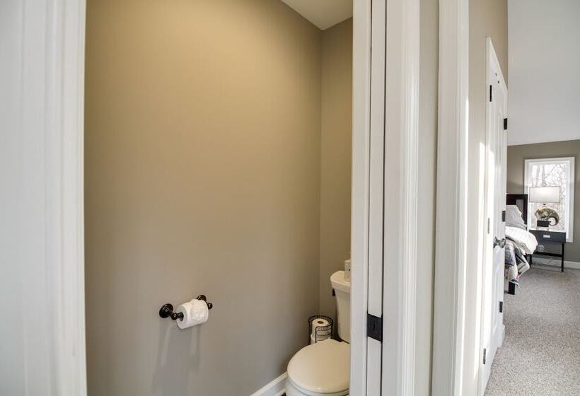 Wintergreen Resort Home: Close To Slopes & Trails