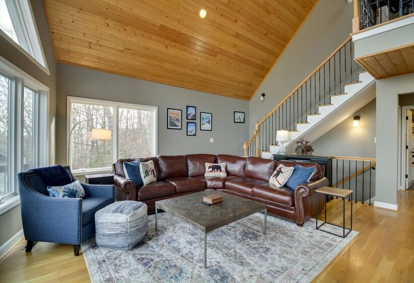 Wintergreen Resort Home: Close To Slopes & Trails