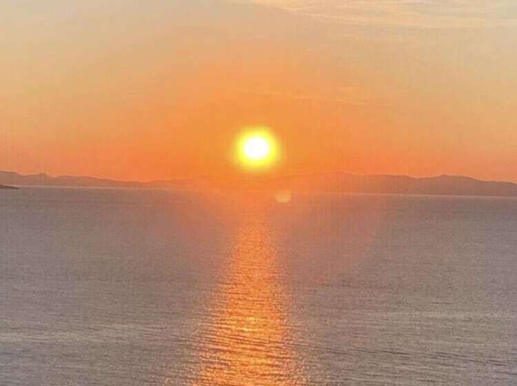 Yalos Hotel Sunset View