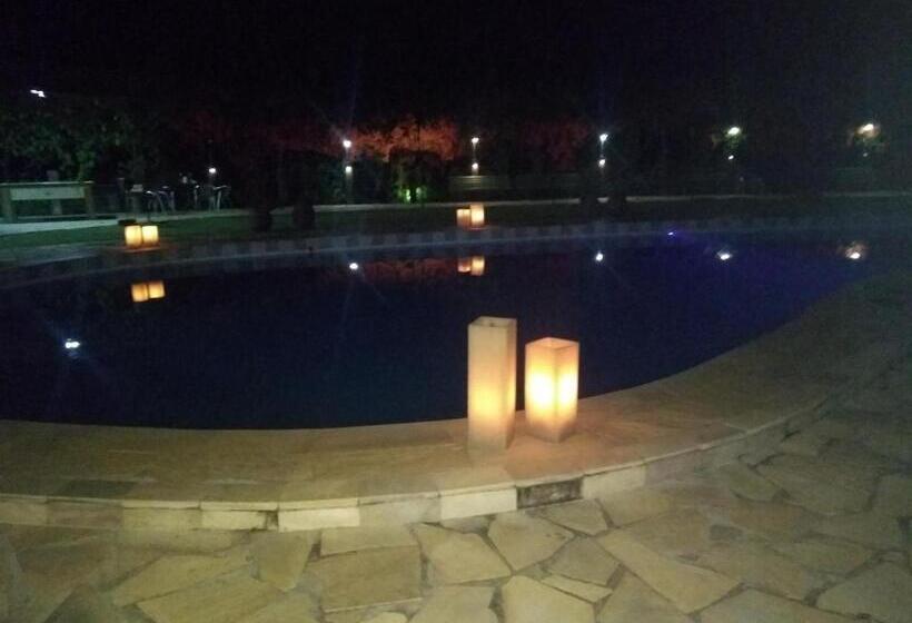 הוסטל Canto De Roca Turismo E Lazer