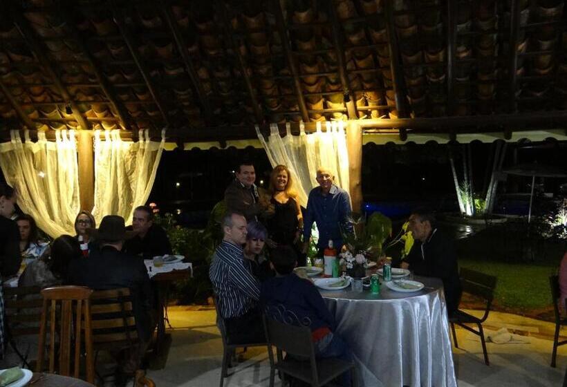 הוסטל Canto De Roca Turismo E Lazer