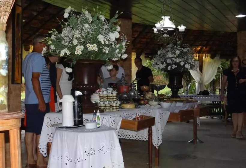 Retkeilymaja Canto De Roca Turismo E Lazer