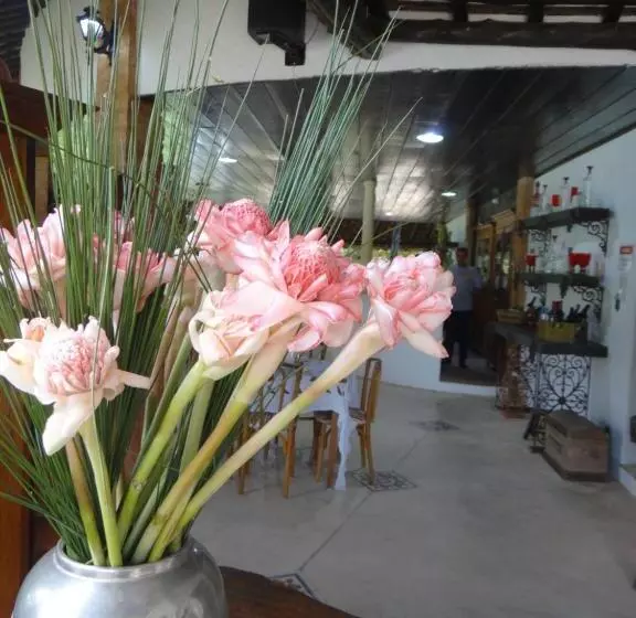 Retkeilymaja Canto De Roca Turismo E Lazer