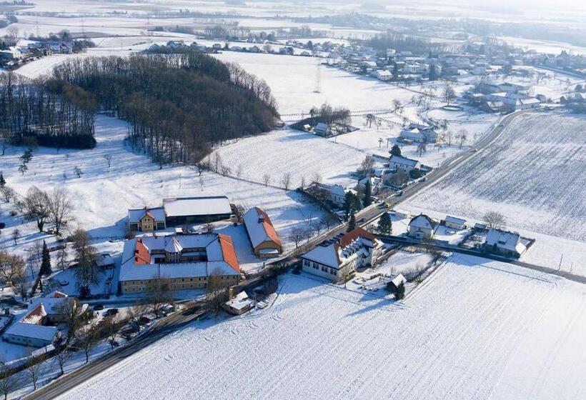 Общежитие Gasthof Fischer Dörnbach