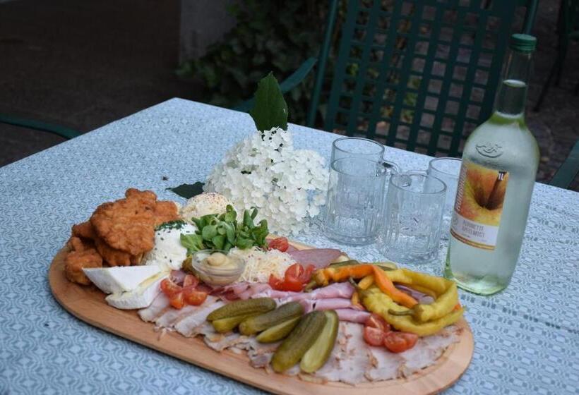 Общежитие Gasthof Fischer Dörnbach