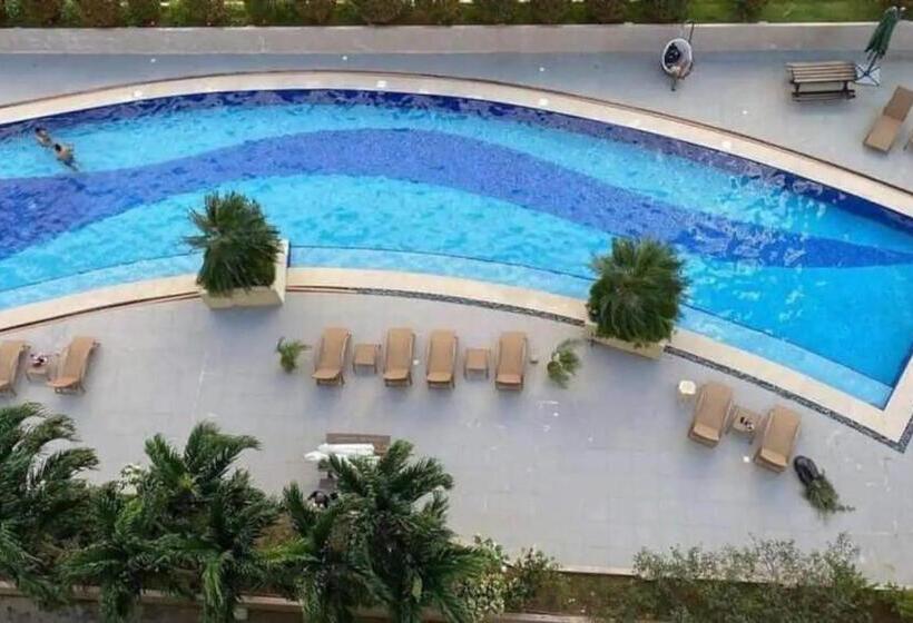 Bed and Breakfast Tranquil Cool Studio Condo Mactan Cebu