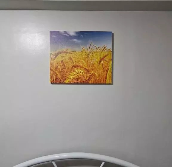 Bed and Breakfast Tranquil Cool Studio Condo Mactan Cebu