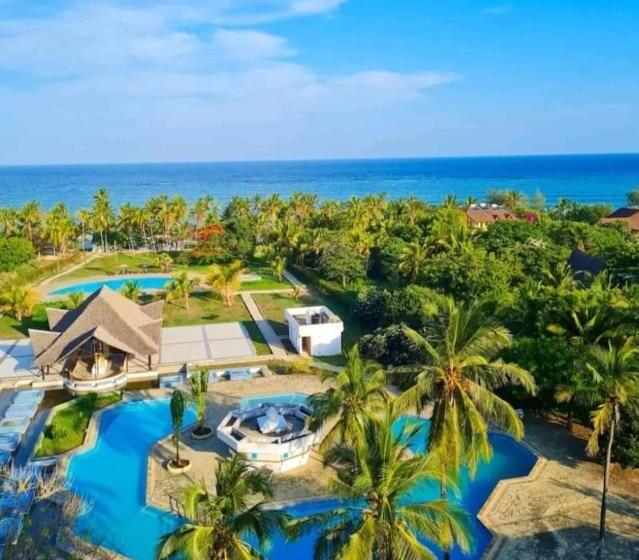 تختخواب و صبحانه Twilight Beach Haven