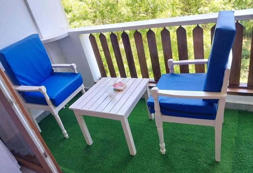 تختخواب و صبحانه Twilight Beach Haven