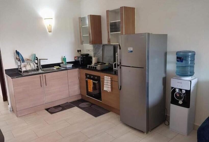 تختخواب و صبحانه Twilight Beach Haven