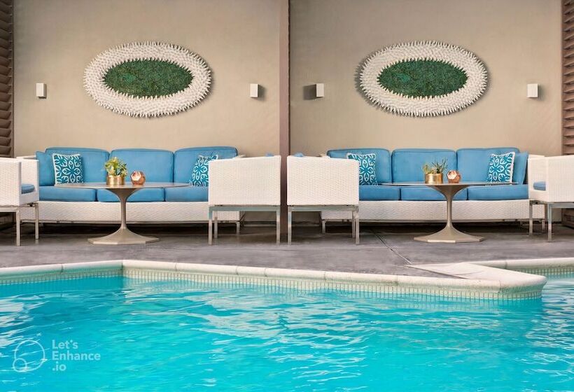 هتل Arena By Trend