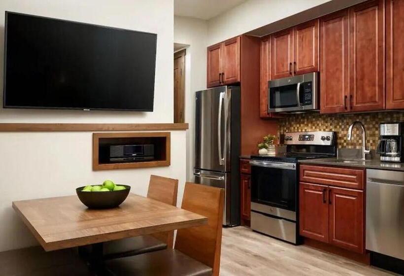 فندق Fresh Snow! Exquisite Upscale Oasis · Ski Resort