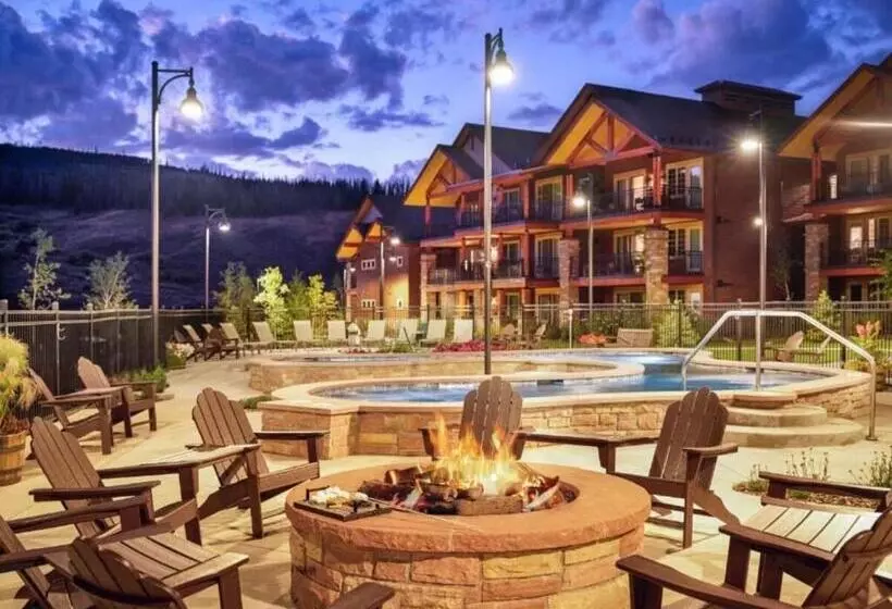 ホテル Fresh Snow! Exquisite Upscale Oasis · Ski Resort