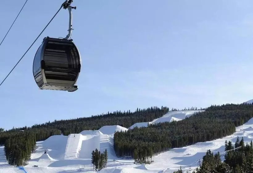 ホテル Fresh Snow! Exquisite Upscale Oasis · Ski Resort