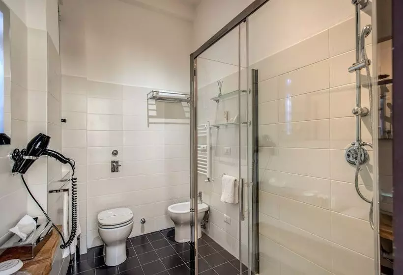 هتل Suite Santa Tecla