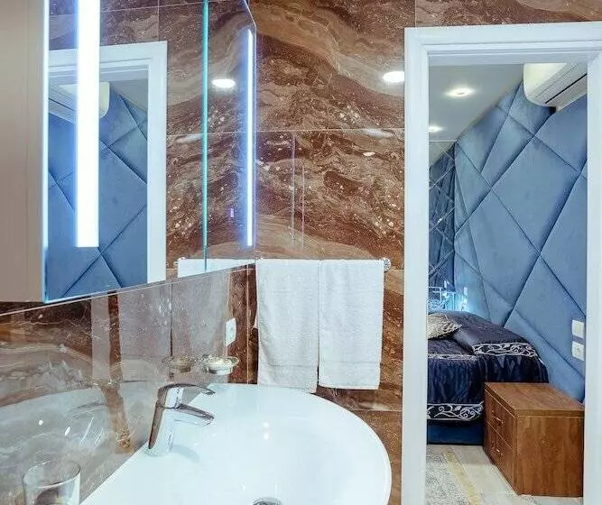 Hotelli Villa Bianca