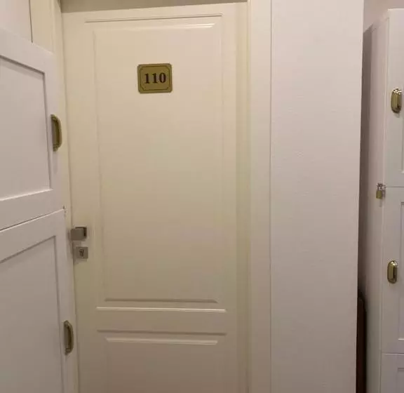 ペンション L Obiettivo