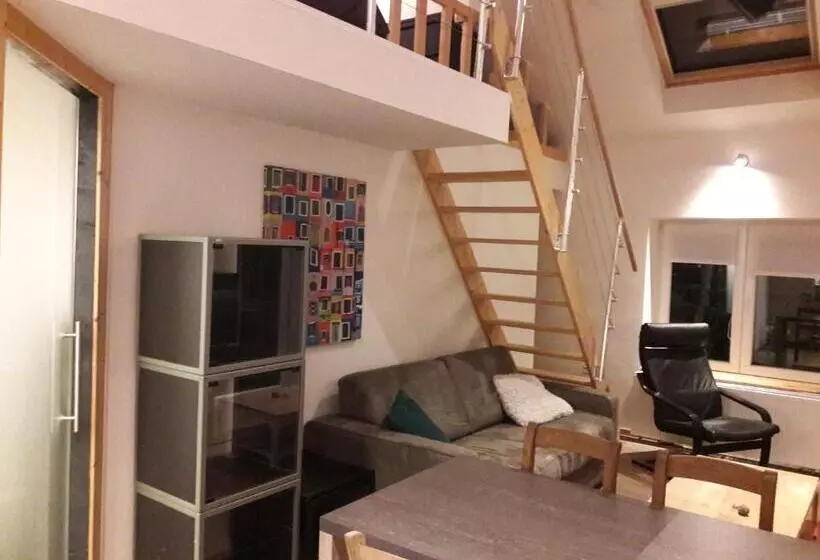 ペンション La Cave Au Chat Pitre  Le Fenil