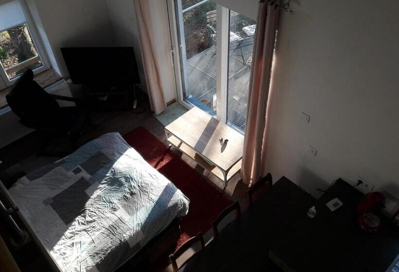 پانسیون La Cave Au Chat Pitre  Le Fenil