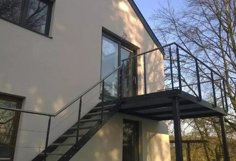 ペンション La Cave Au Chat Pitre  Le Fenil