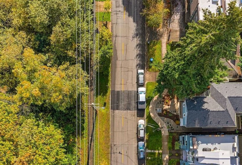 بنسيون Luke S Jedi Meditation Chamber