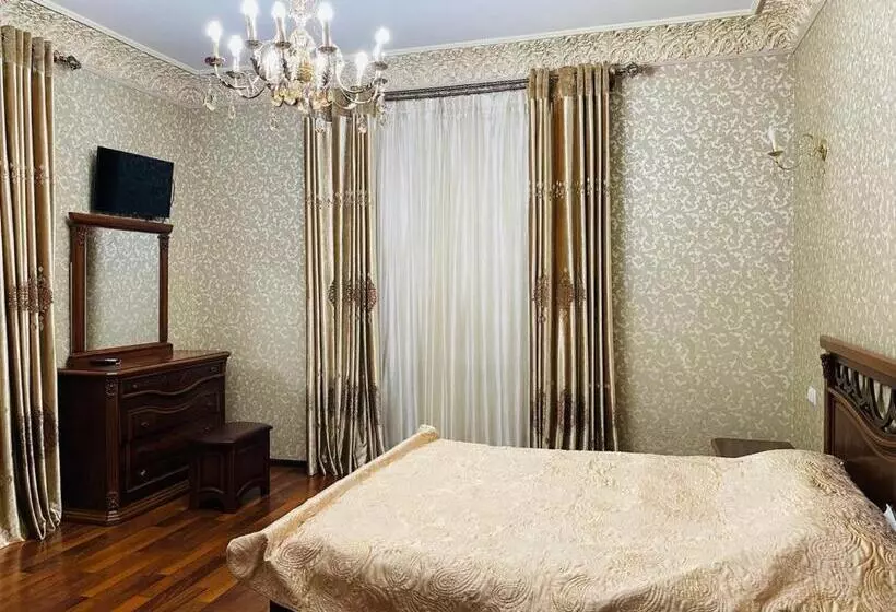 Majatalo Mavie Guest House