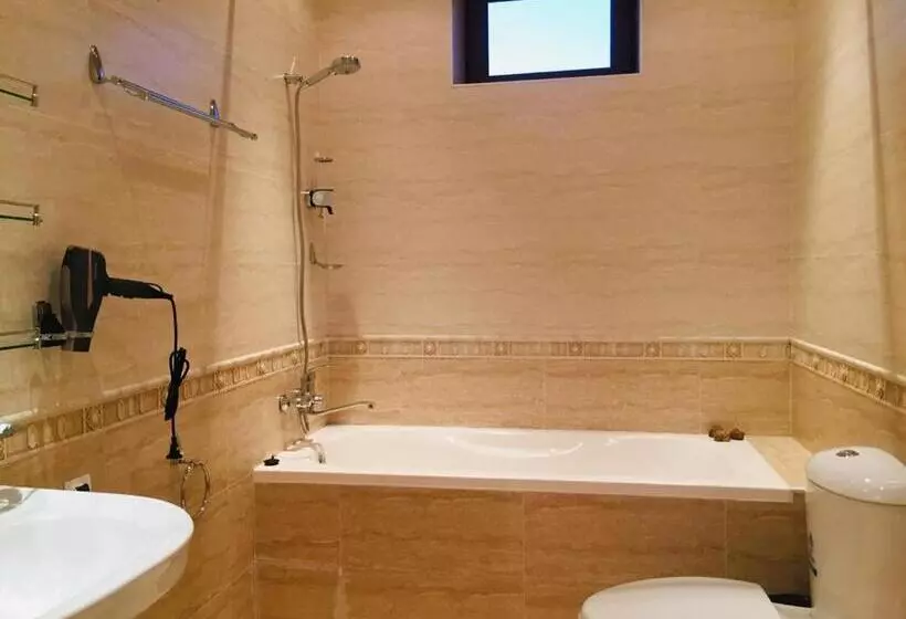 Majatalo Mavie Guest House