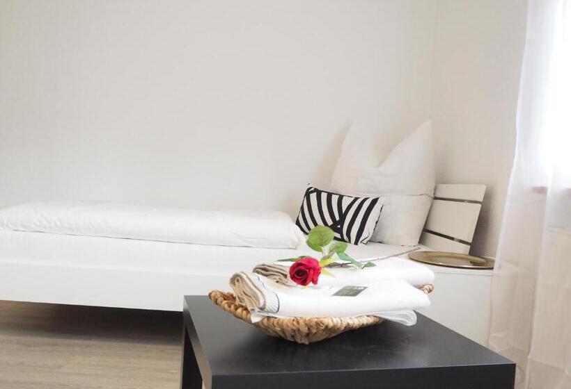 Пансион Neumarkt Wohnung