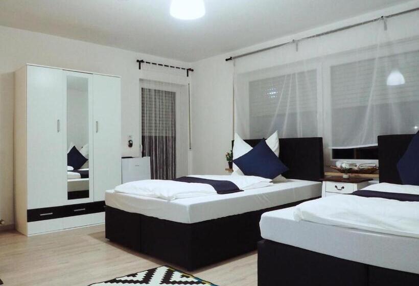 Пансион Neumarkt Wohnung