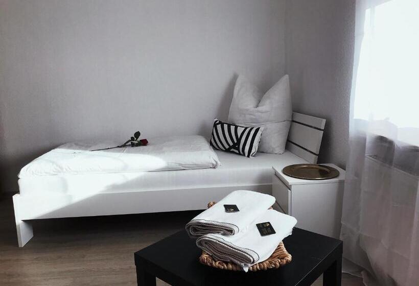 Пансион Neumarkt Wohnung