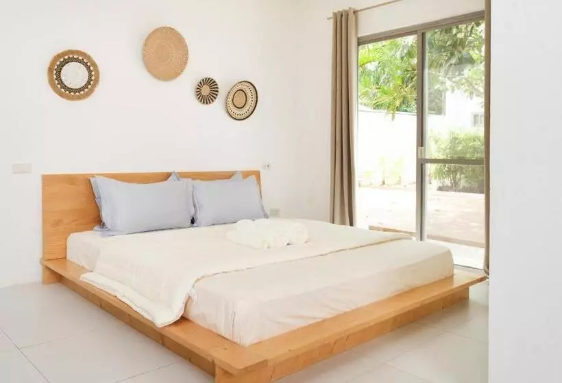 リゾートホテル Seapearl Of Alona