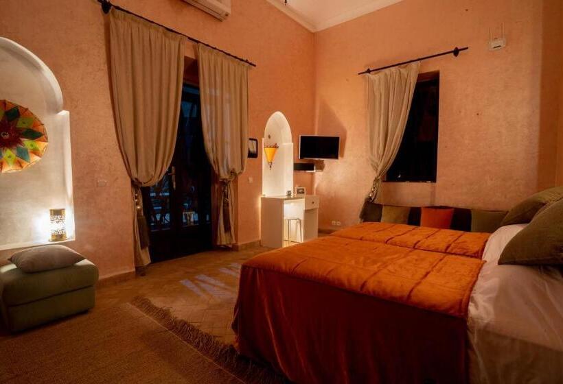 ریاض Villa Septha