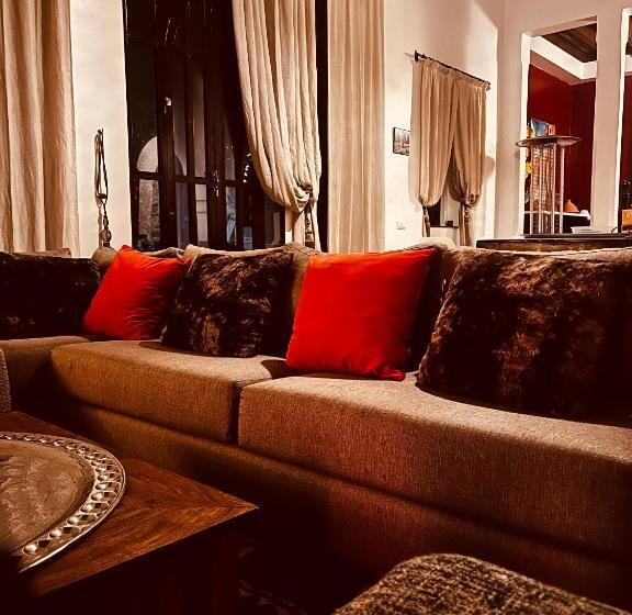 ریاض Villa Septha