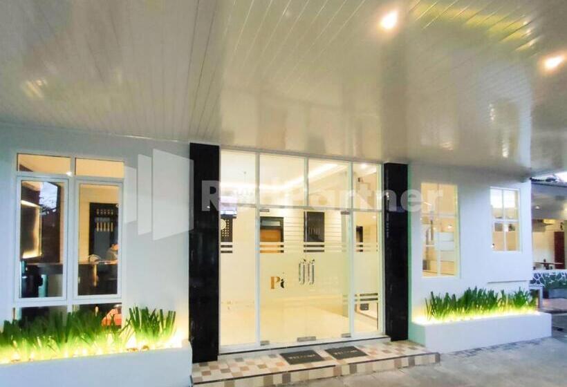 The Paragon Hotel Cilacap Redpartner