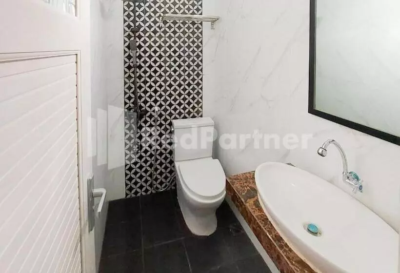 The Paragon Hotel Cilacap Redpartner