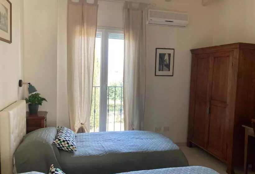 Aamiaismajoitus (B&B) Lotus Country House