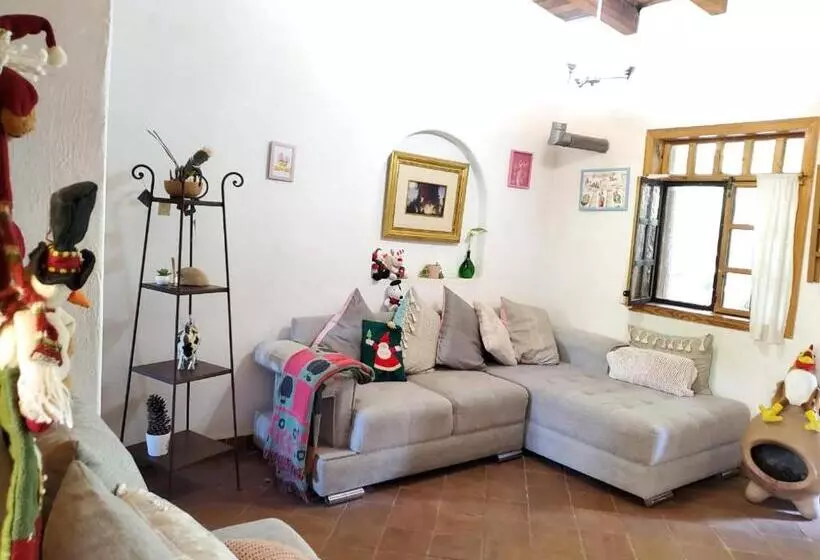 ベッドアンドブレックファースト Teques Romantic Fogata Y Naturaleza