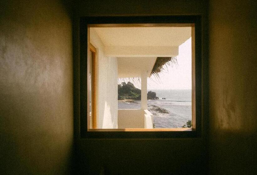 호텔 Blue Waves Surf House   Beach