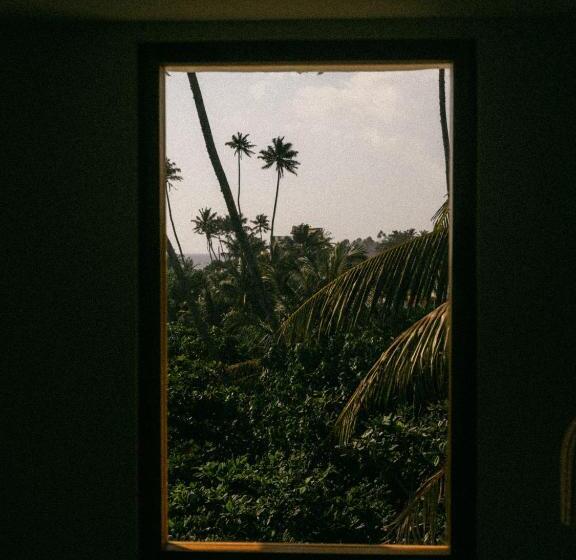 호텔 Blue Waves Surf House   Beach