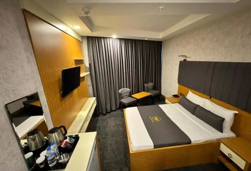 E5 Park Otel