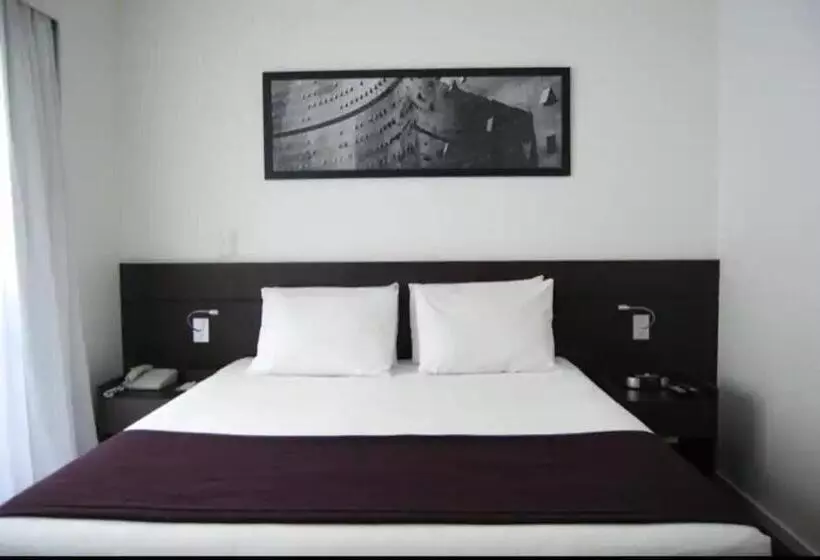 Hotelli Apartamento Completo Ao Lado Da Lagoa Da Pampulha