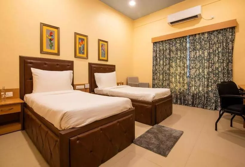 Hotelli Mayfair World Cup Village