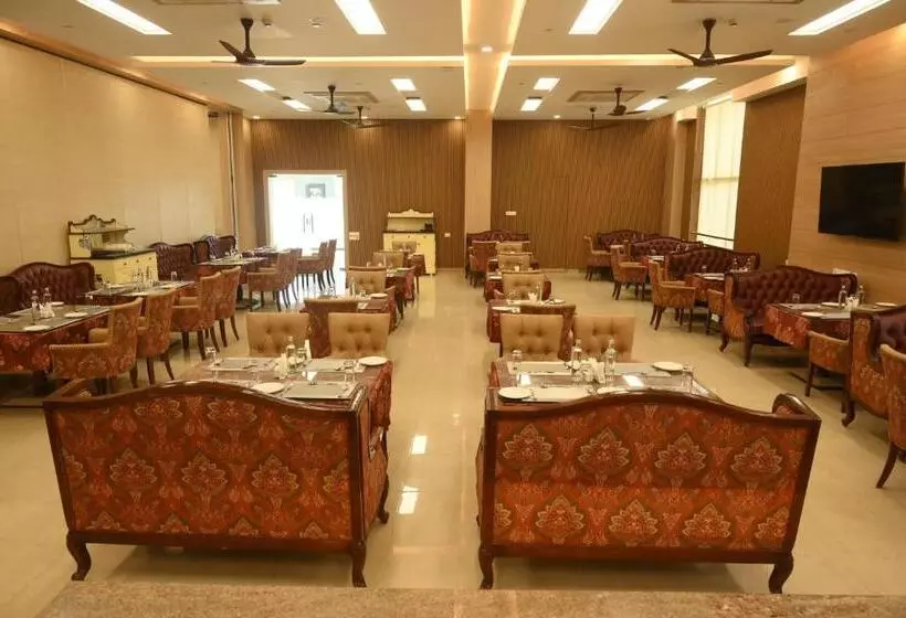 Hotelli Mayfair World Cup Village