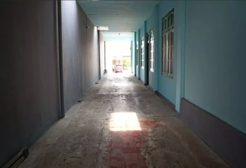 Hotelli Spot On 93611 Kost Pak Suyatno Syariah 2