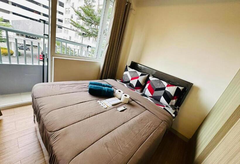 Hotell Grace Residences Taguig Bgc View With Balcony Plus Netflix 331