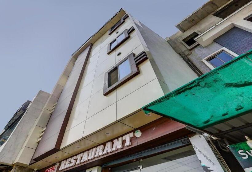 Oyo Hotel Madhuram Residency