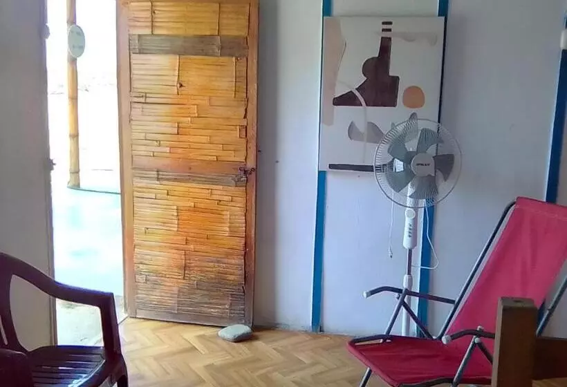 ペンション Los Aires De Nuevo Mancora