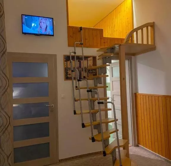 ペンション Penzión Imrich Car