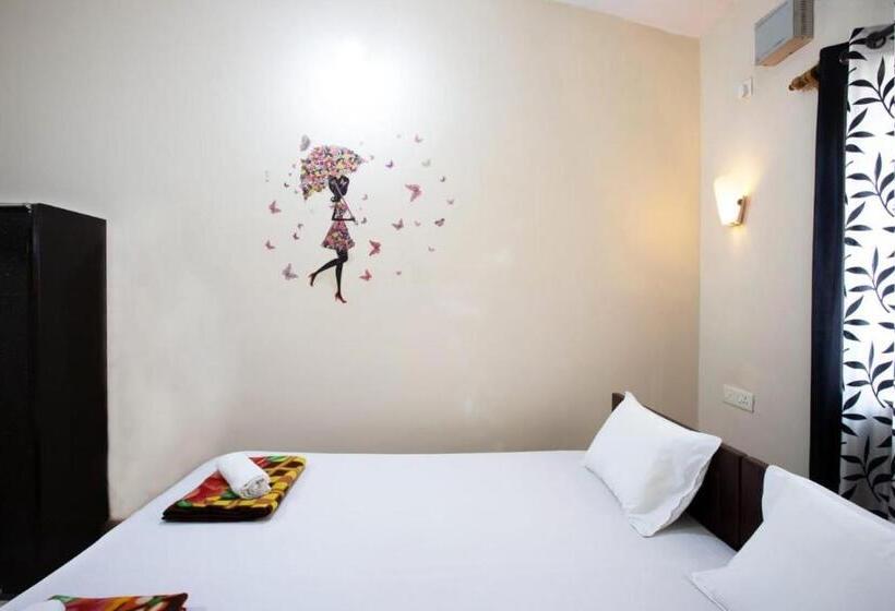 پانسیون Seaside Divine